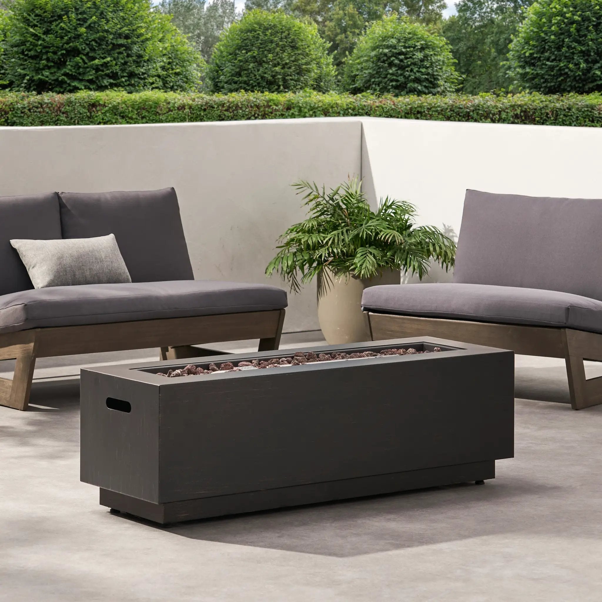 RECTANGULAT IRON FIRE PIT-50 000BTU WITH TANK HOLDER by HouseOfZazla