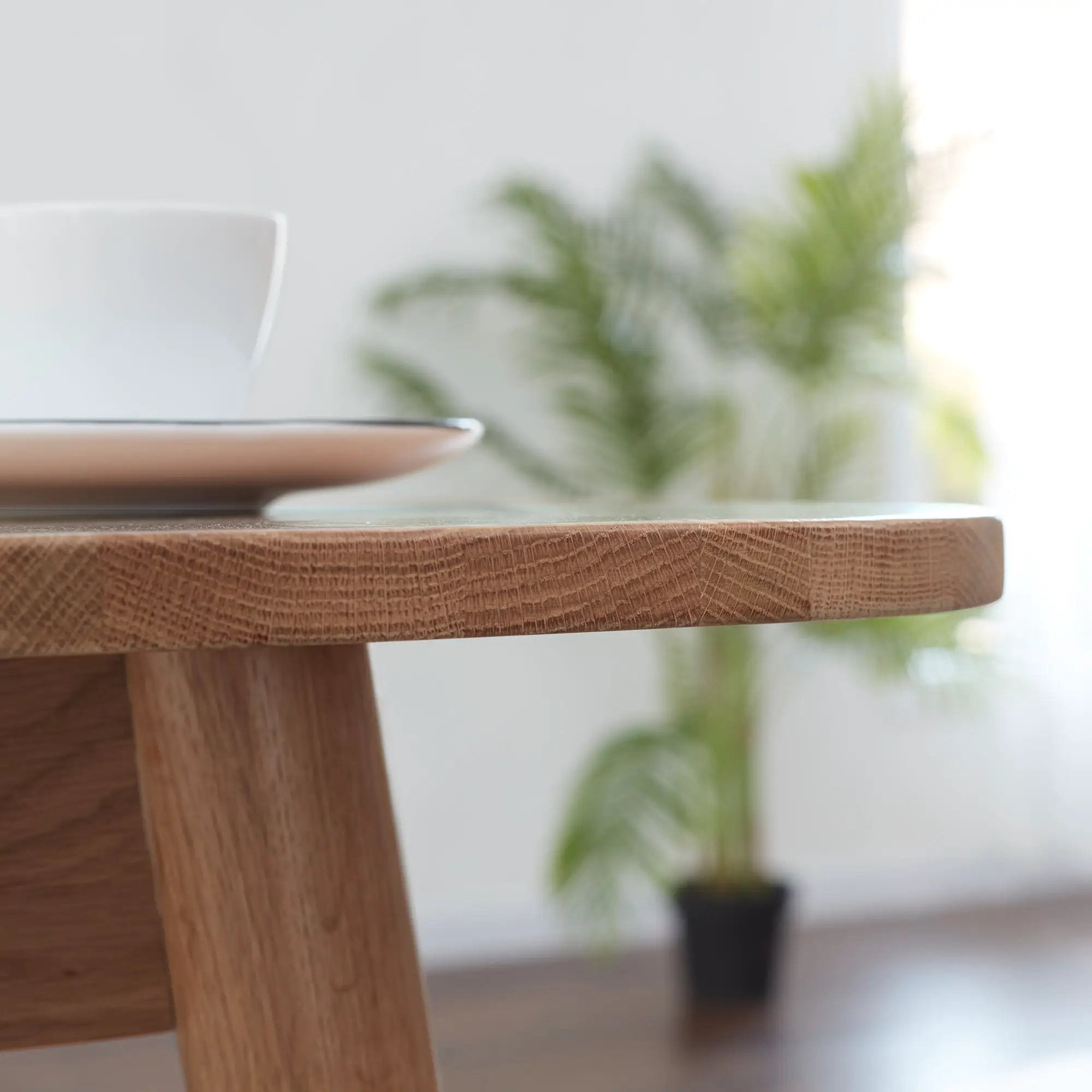 Natural Solid Oak Round Corner Dining Table by BLAKHOM