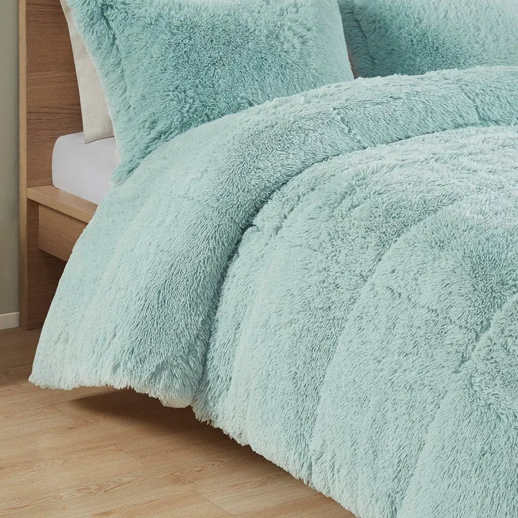 Twin/Twin XL Shaggy Long Fur Comforter Mini Set by HouseOfZazla