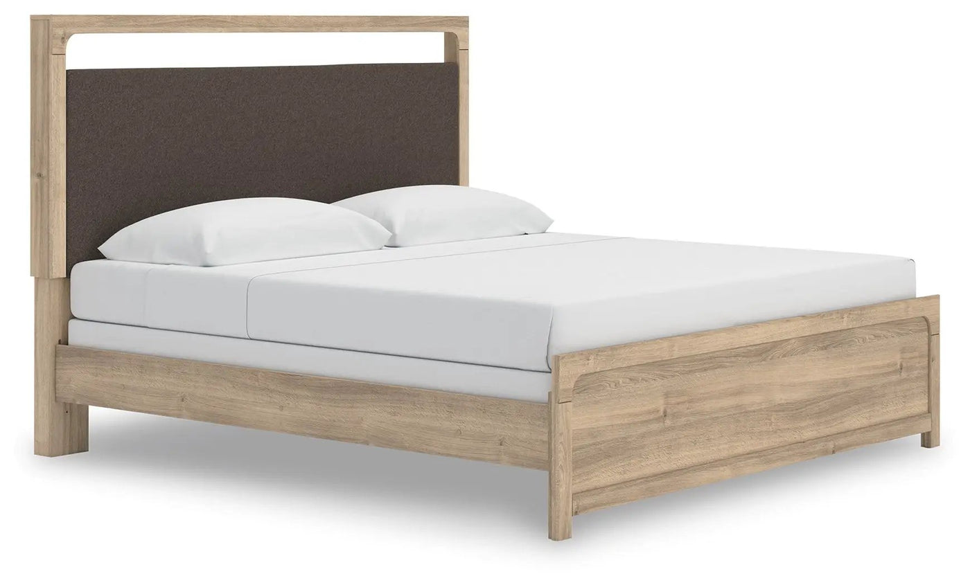 Kinlanni - Upholstered Panel Bed by Unique Piece Furniture