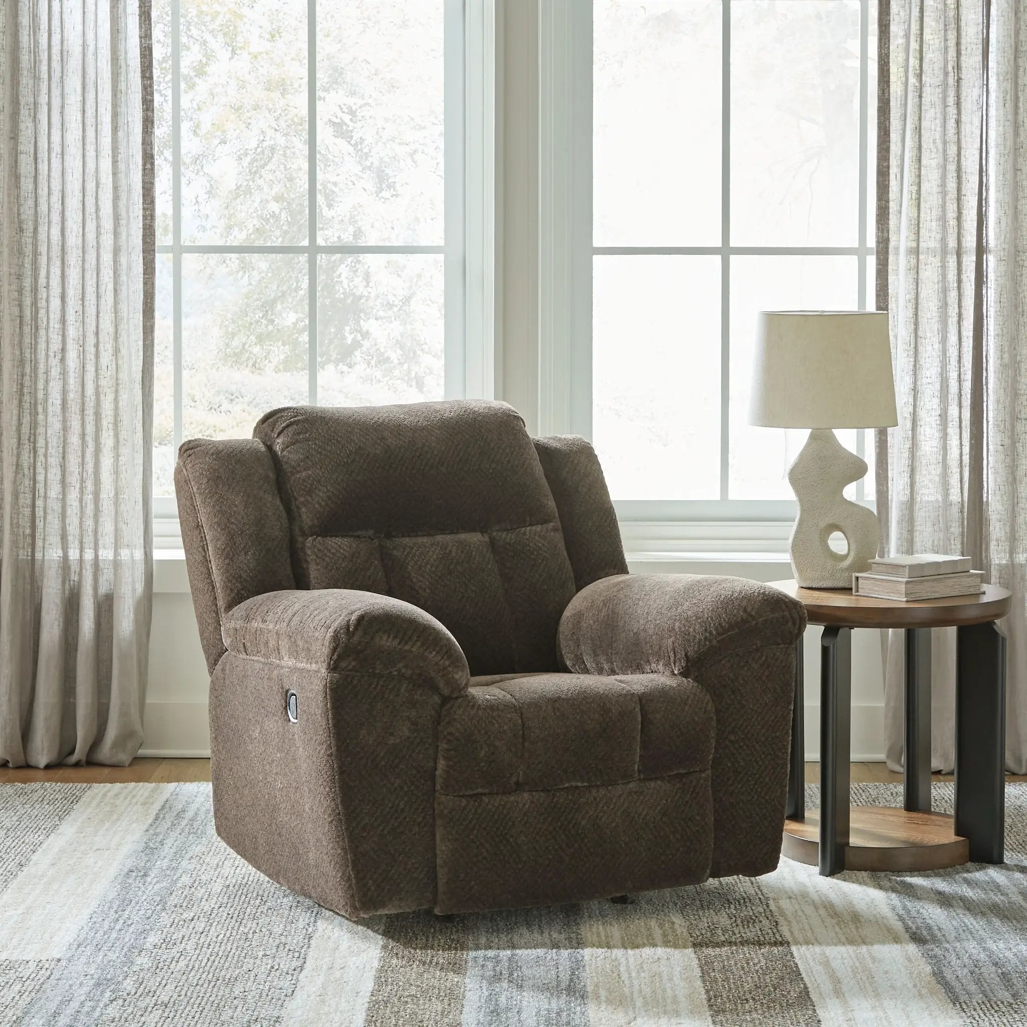 Frohn - Rocker Recliner by Unique Piece Furniture