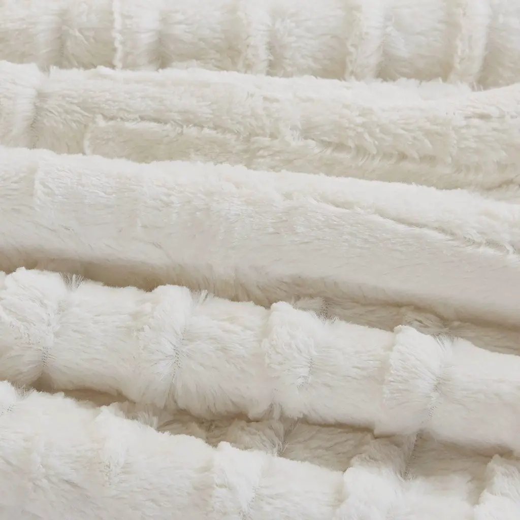 Full/Queen Fur Down Alternative Comforter Mini Set by HouseOfZazla