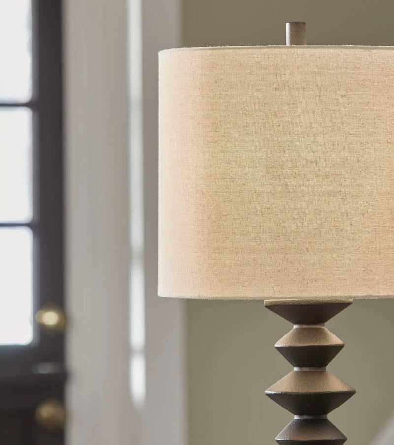 Luanndon - Poly Buffet Lamp - Black by Unique Piece Furniture