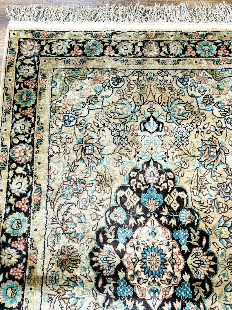 Indian Kashmiri Silk Rug 3x5, Floral Medallion, Fine 200 KPSI by Jewel Rugs