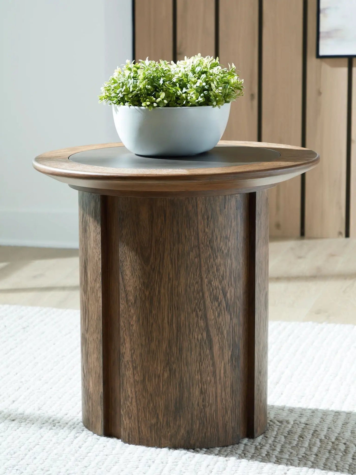 Dontayne - Round Table by Unique Piece Furniture