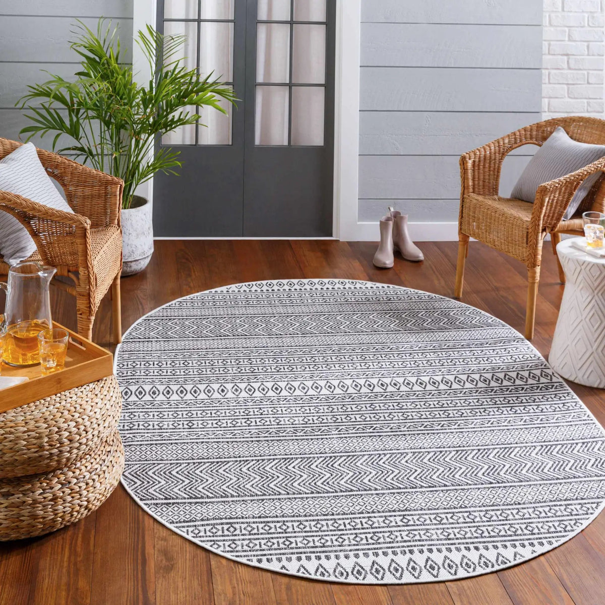 Imboden Black&White Outdoor Rug, photo 10 of 26