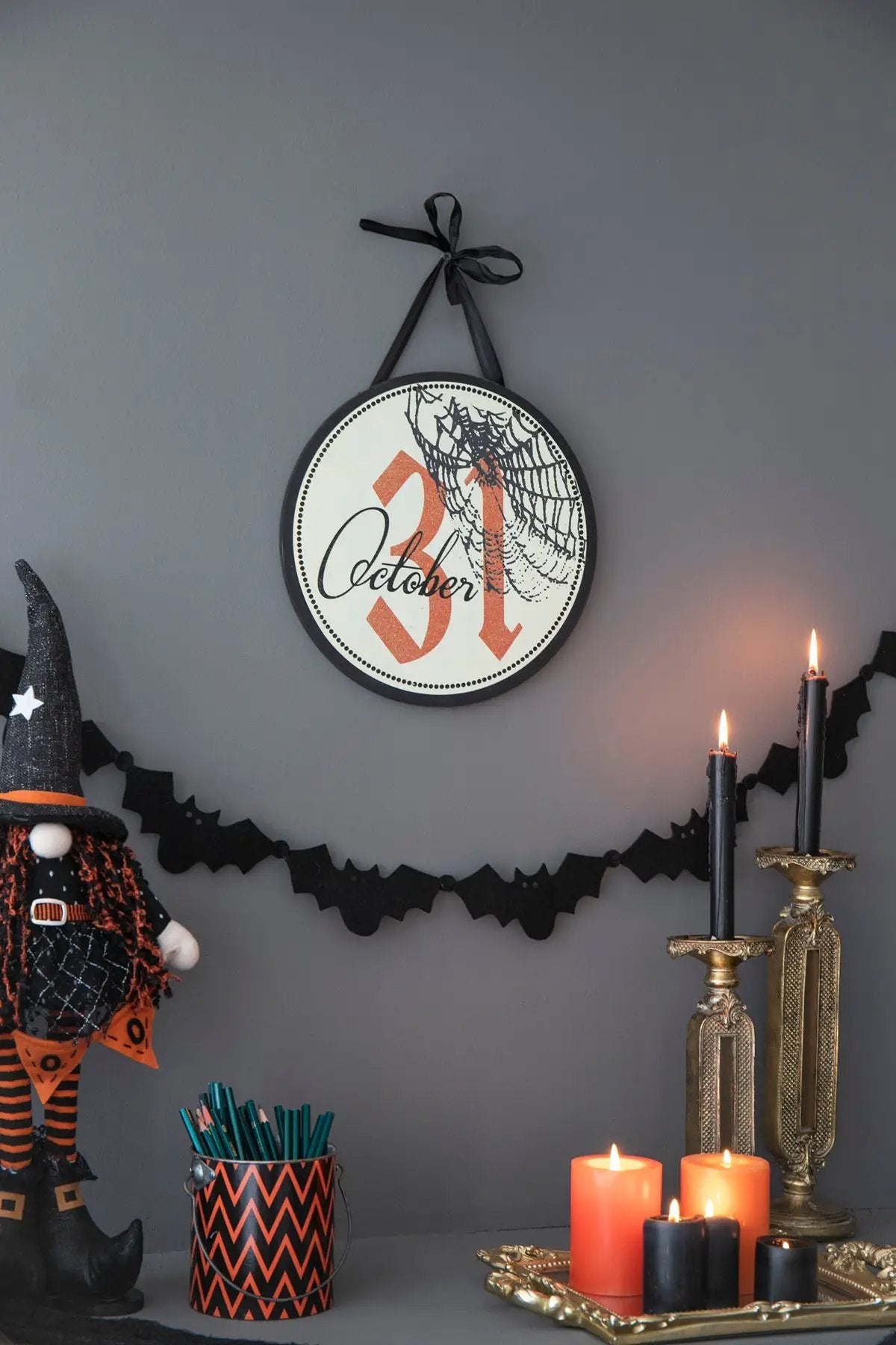 Set of 2, 12x12" Halloween Circle Sign by HouseOfZazla