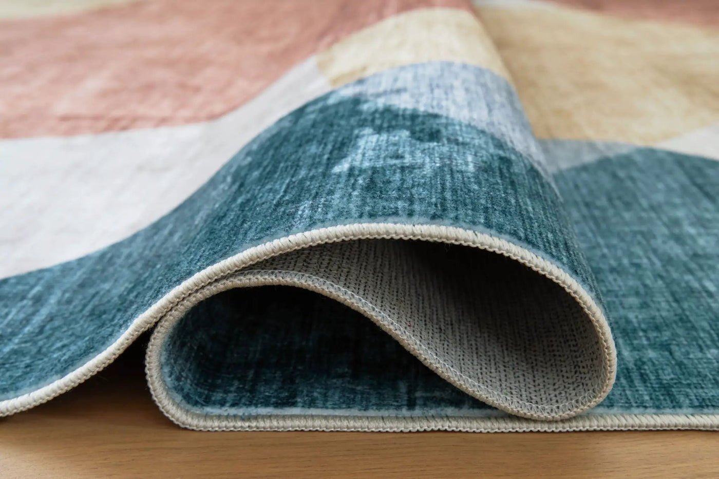 Chanleigh - Washable Rug by Unique Piece Furniture