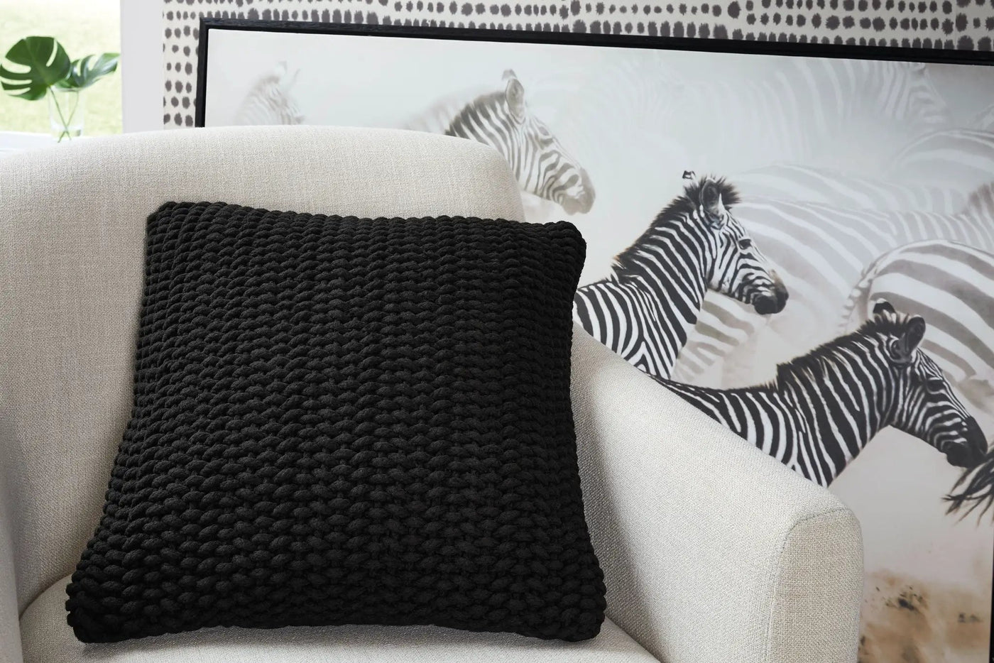 Renemore - Pillow by Unique Piece Furniture