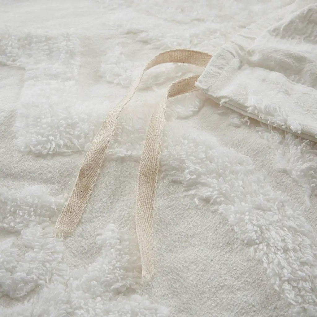 Full/Queen Tufted Cotton Chenille Damask Duvet Cover Set by HouseOfZazla