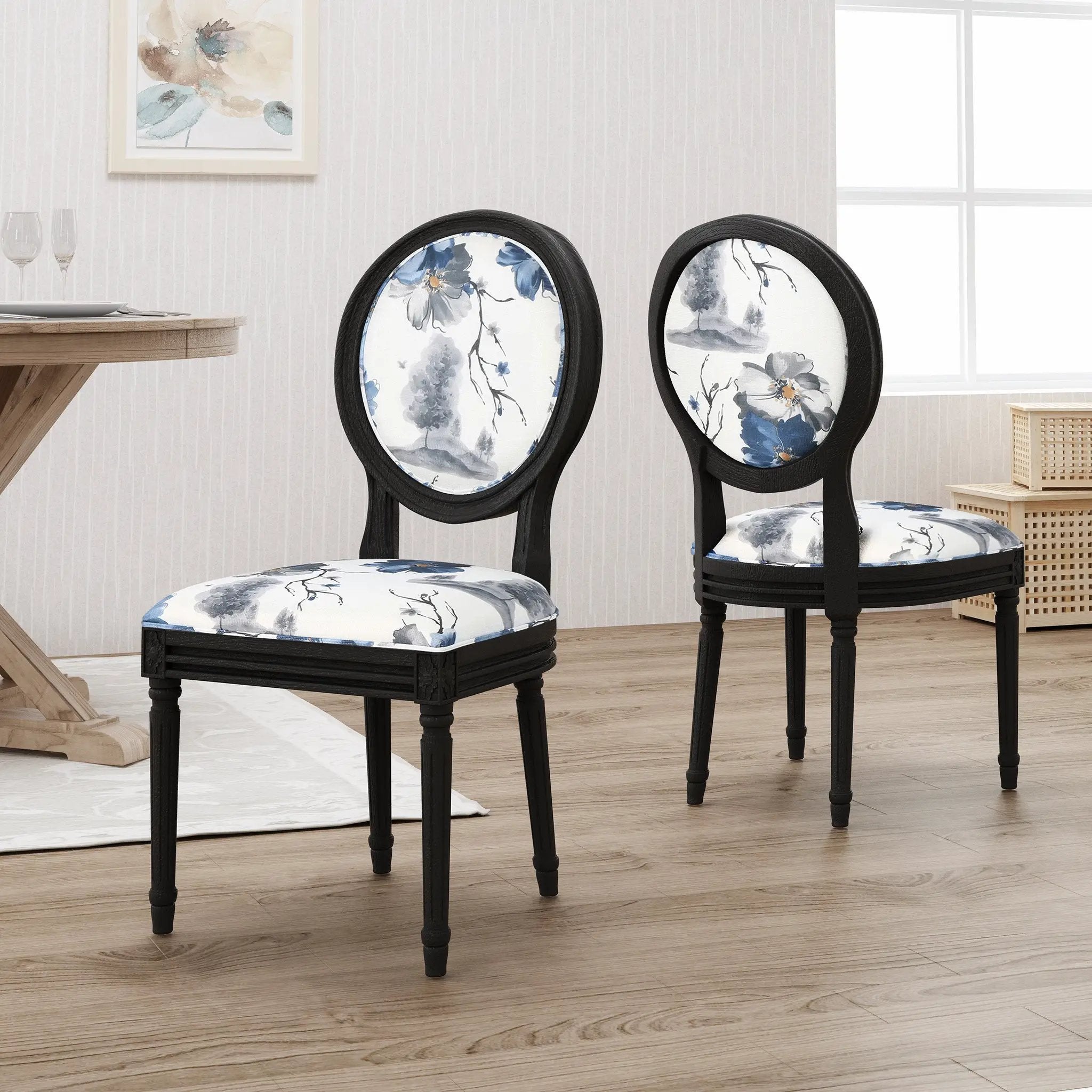 Round Back Chair by HouseOfZazla