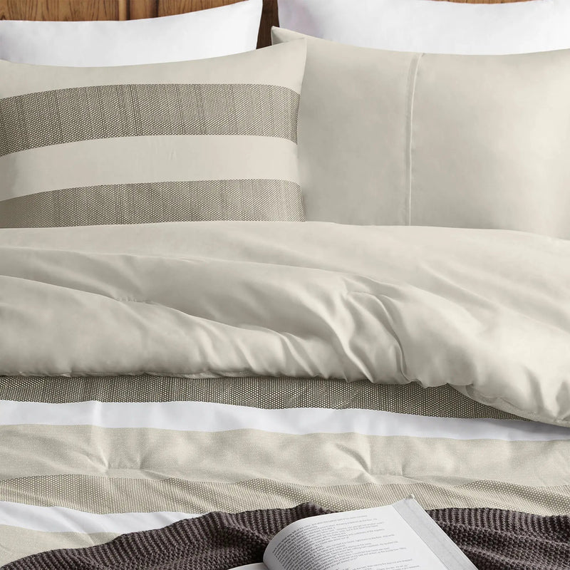 3-Piece King/Cal King Stripe Textured Print Comforter Set by HouseOfZazla