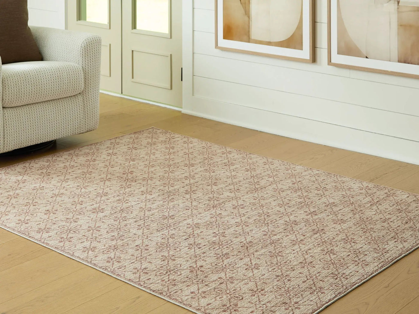 Lyamford - Rug by Unique Piece Furniture
