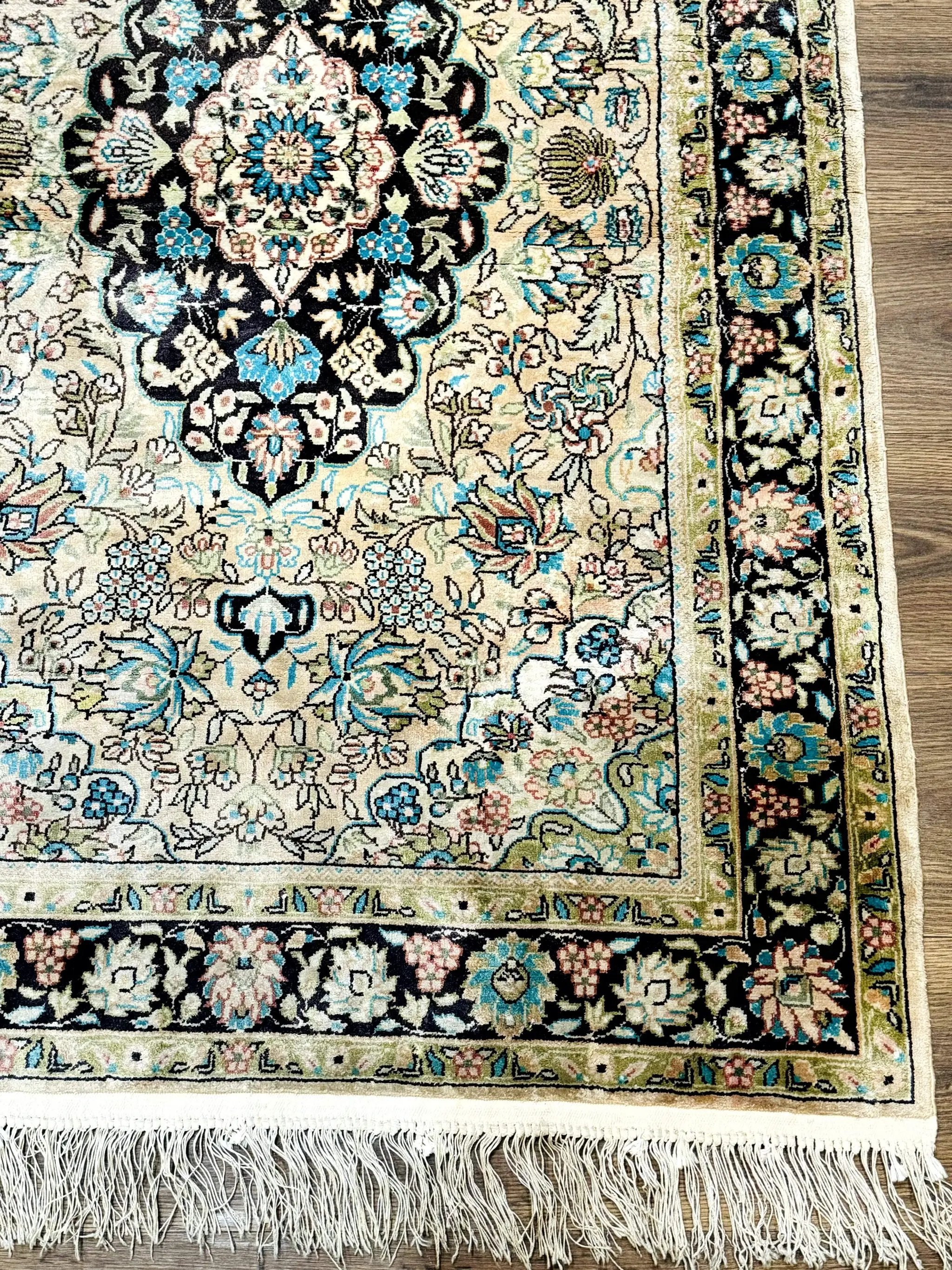 Indian Kashmiri Silk Rug 3x5, Floral Medallion, Fine 200 KPSI by Jewel Rugs