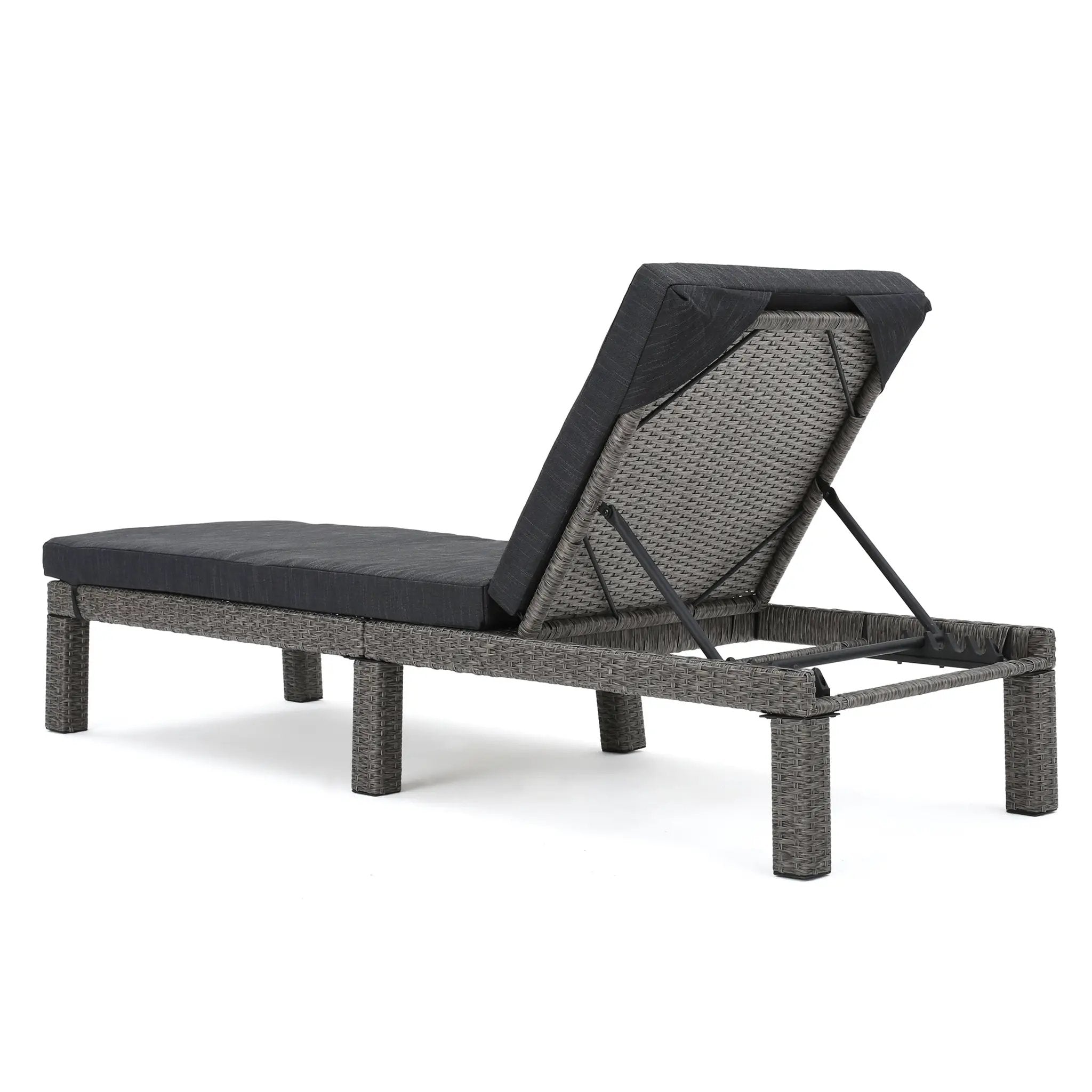 Puerta KD Chaise Lounge by HouseOfZazla