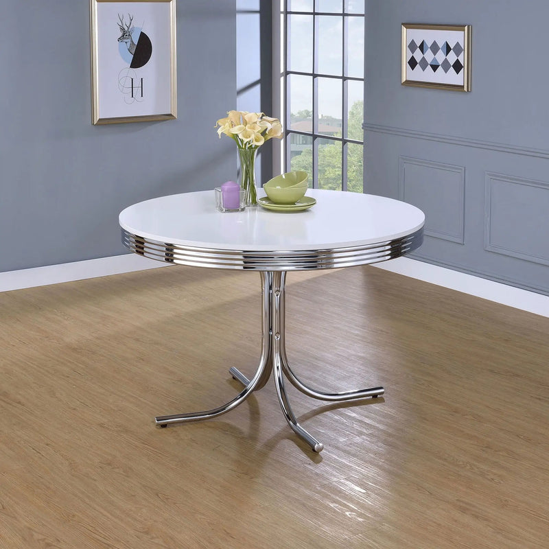 Retro Round Dining Table - White by HouseOfZazla