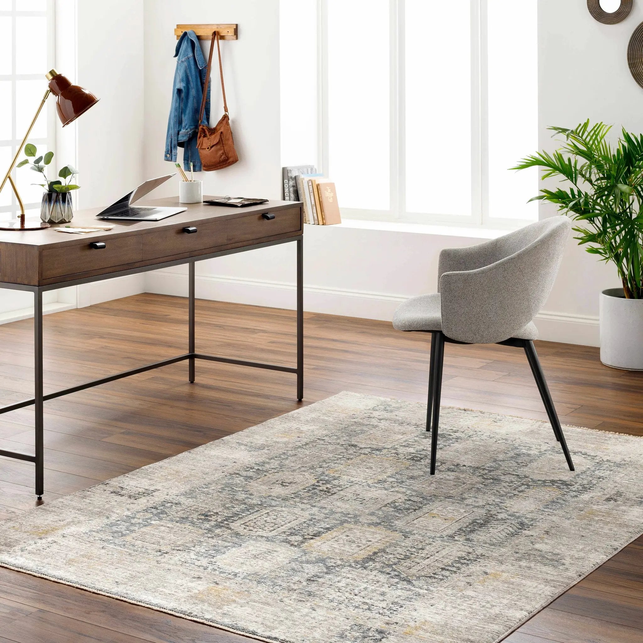 Elsu Area Rug - Clearance by Boutique Rugs