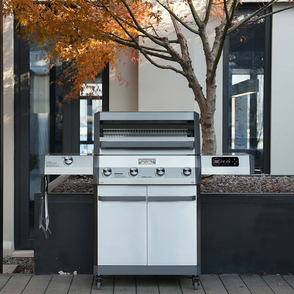 Eminence 405 | Chic Clearview® Smart Stainless Gas Grill by Monument Grills