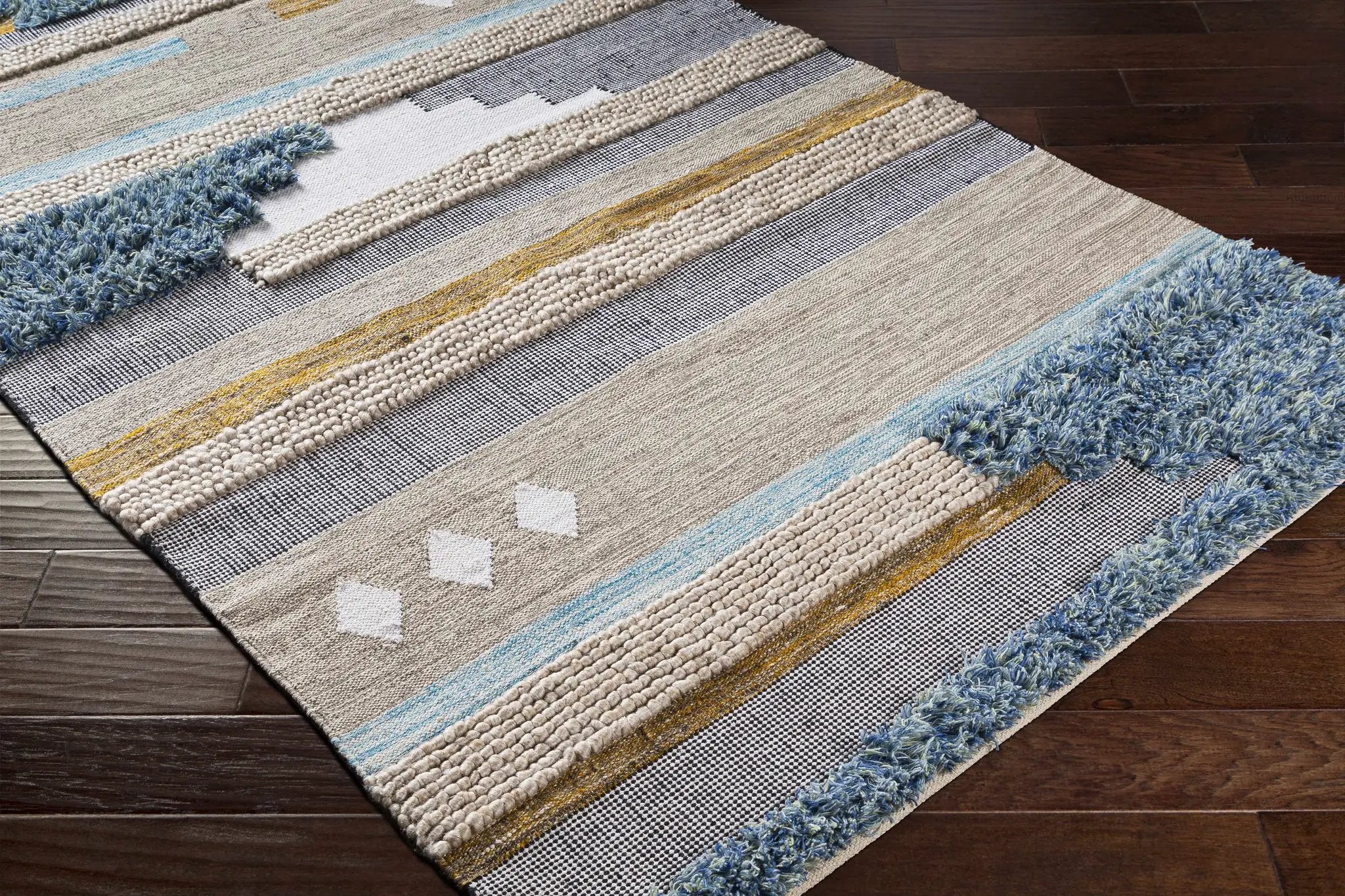 Ephraim Carpet - Clearance by Boutique Rugs