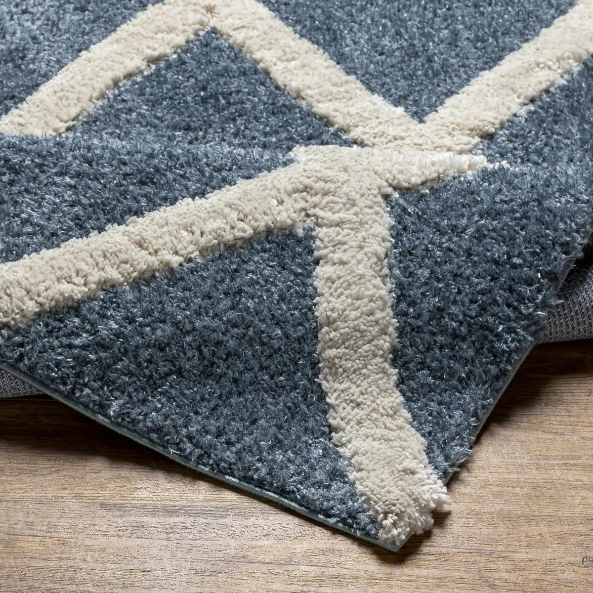 Esenler Modern Shag Carpet - Clearance, photo 5 of 7