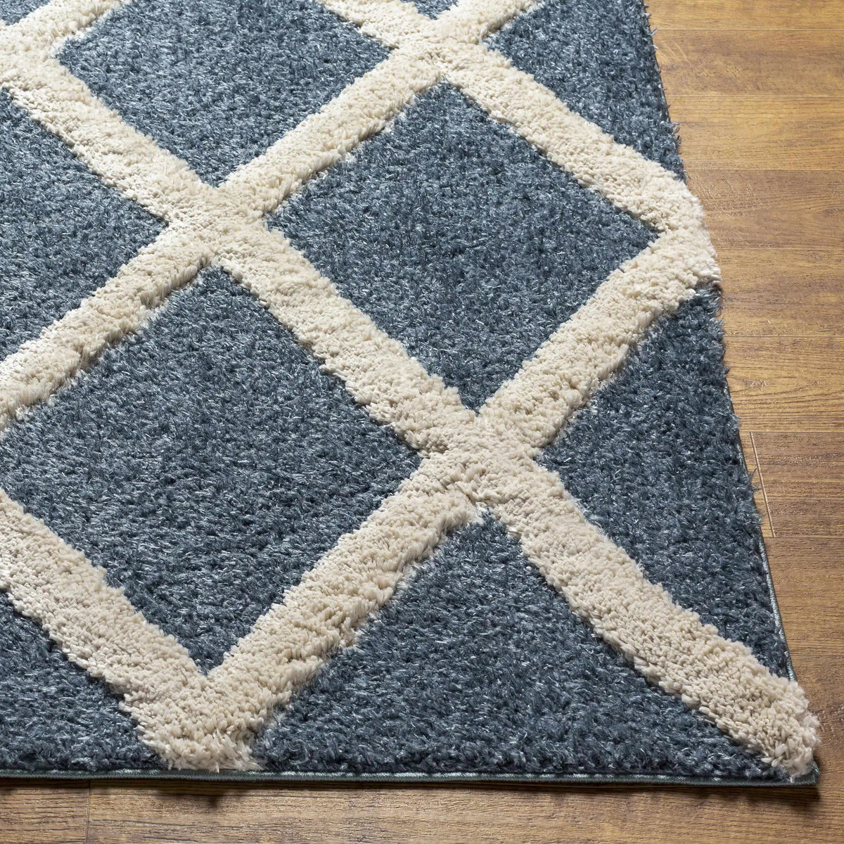 Esenler Modern Shag Carpet - Clearance, photo 4 of 7