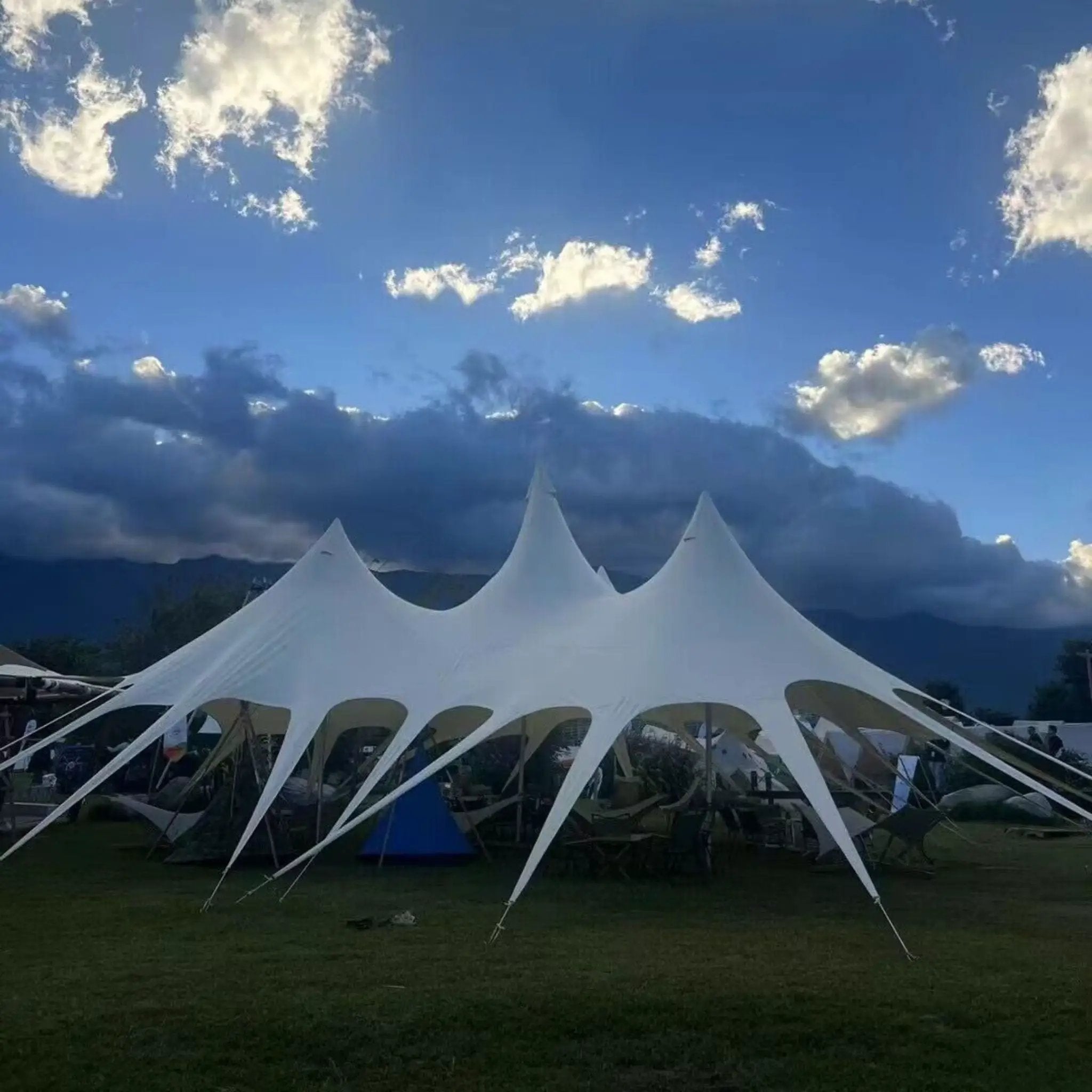 Extra-Large Portable Waterproof Multifunctional Outdoor Rain Tarp Canopy (SAK79811) by SAKSBY WHOLESALE
