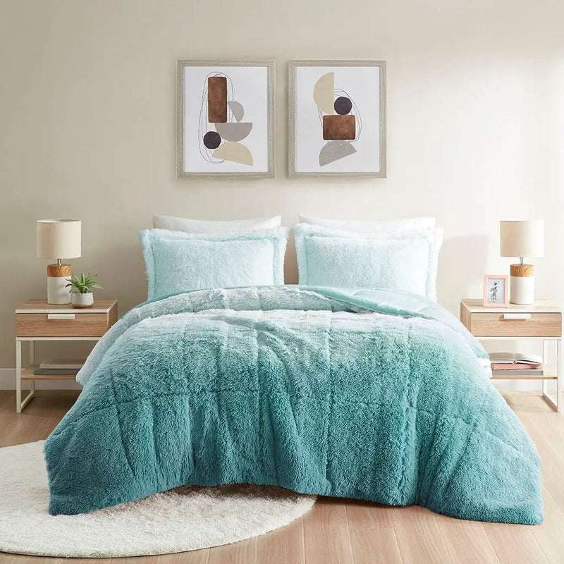 Full/Queen Ombre Shaggy Long Fur Comforter Mini Set by HouseOfZazla