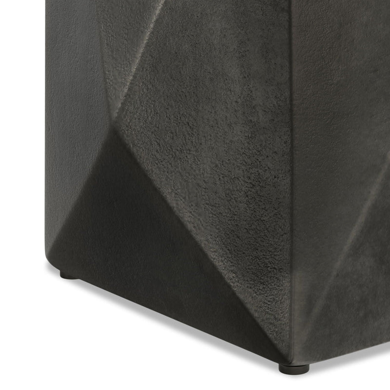 Danner - Side Table - Black by HouseOfZazla