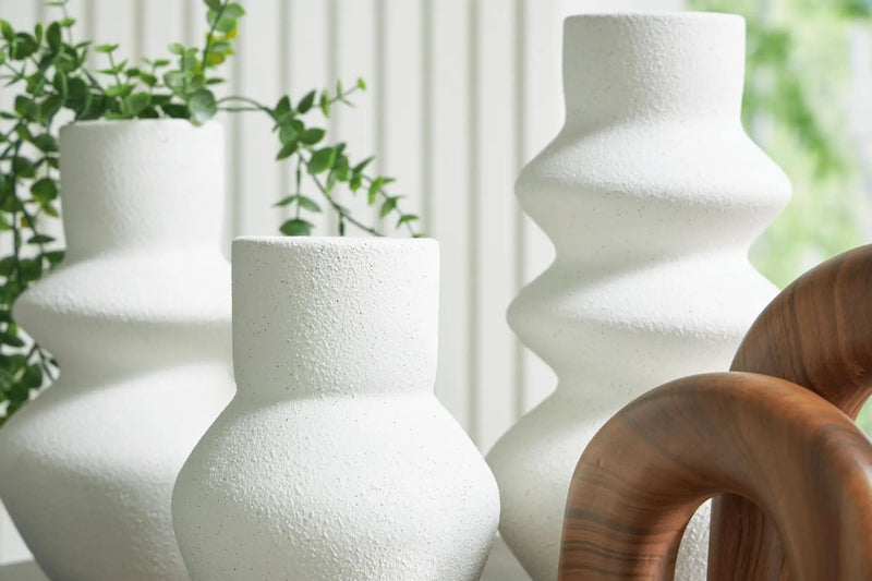 Carterworth - Accessory Set (Set of 5) - White / Brown by Unique Piece Furniture