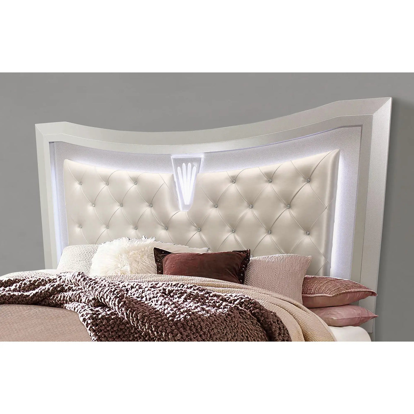Cross - Elegant Design Bed With LED by HouseOfZazla