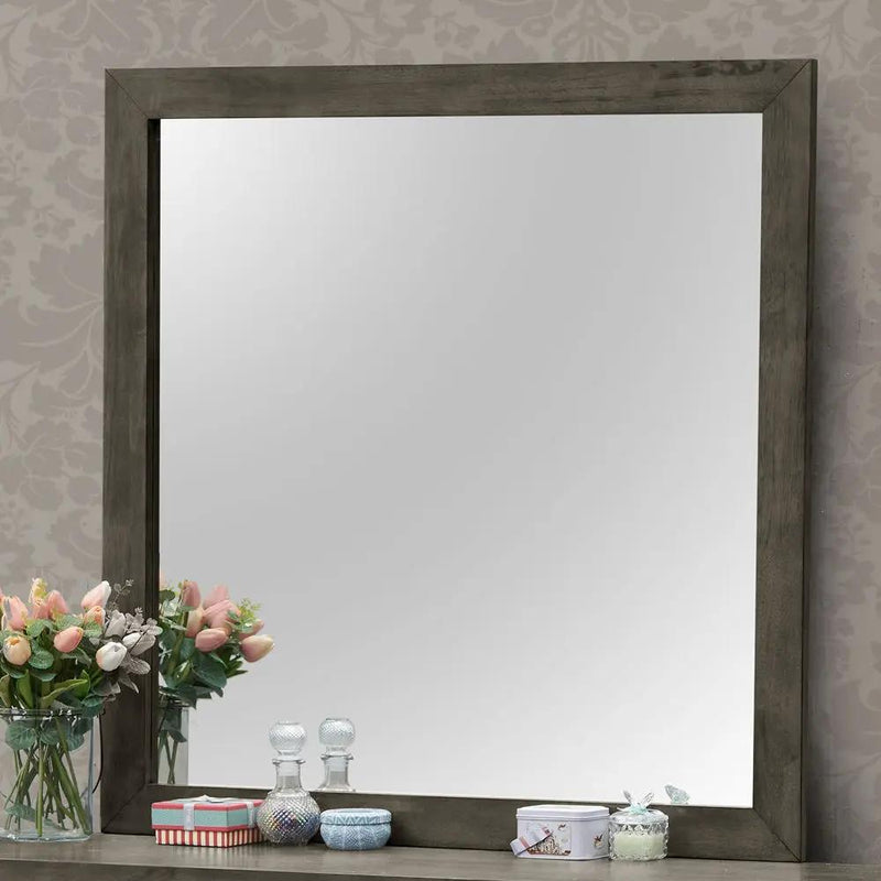 Modern Design Transitional Wall Mirror by Unique Piece Furniture