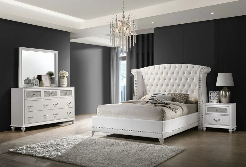 Barzini 4-piece California King Bedroom Set White by Unique Piece Furniture