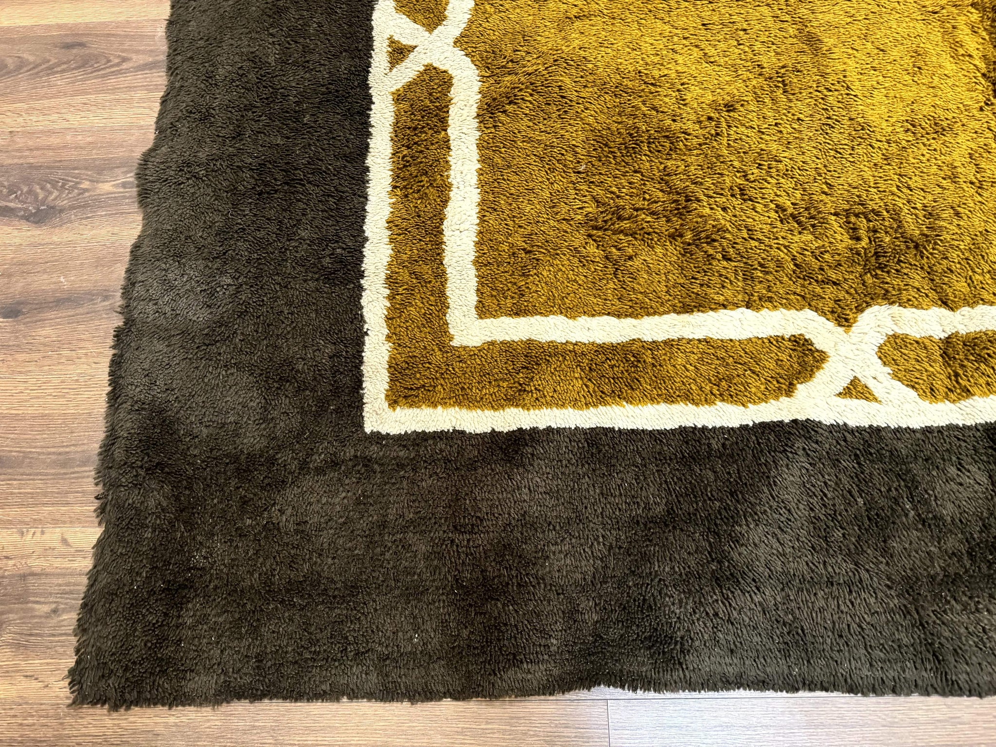 Mid Century Shag Rug 8x11, Large Vintage Shag Rug, Open Field, European Shag Rug by Jewel Rugs