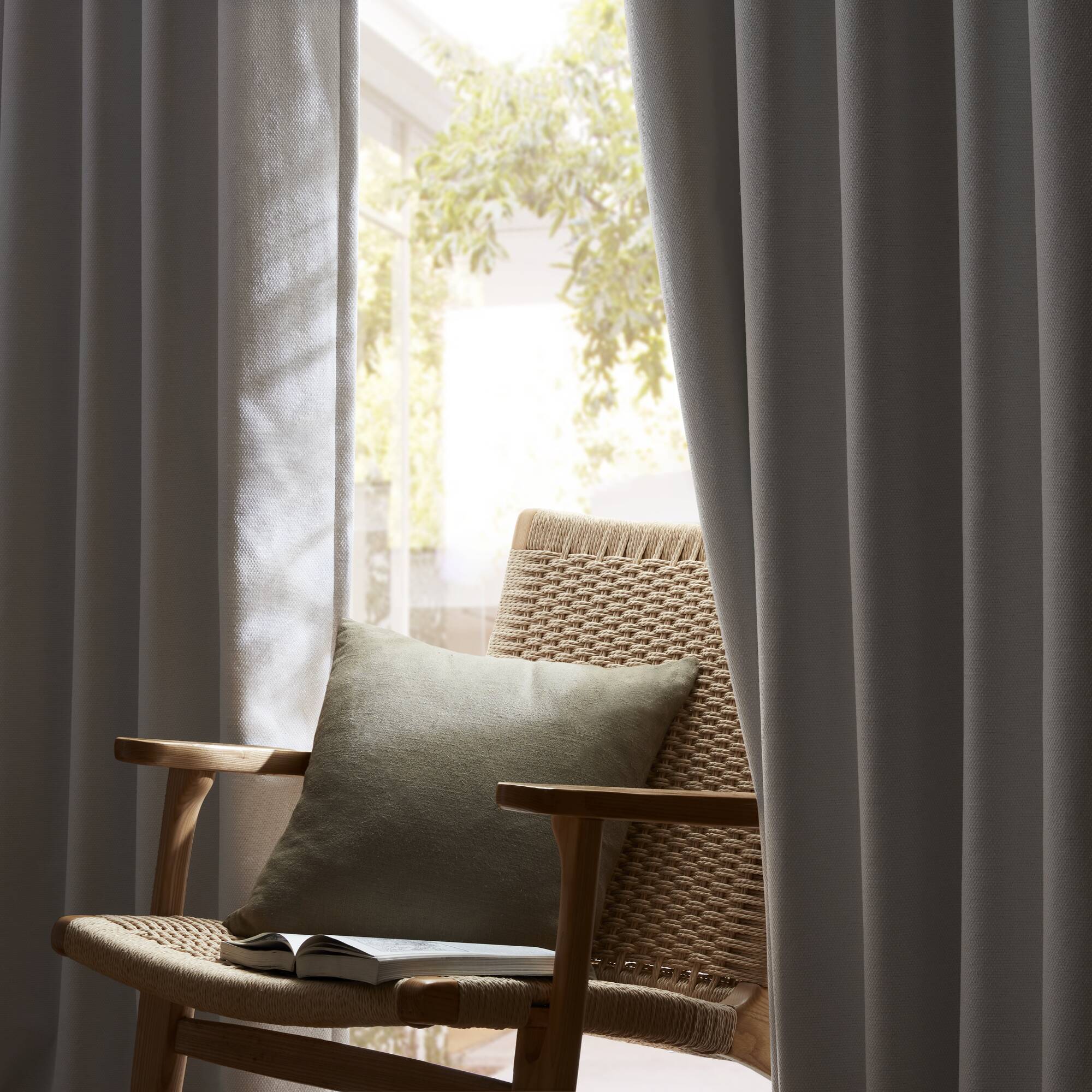 2-PK 52x84" Sound Blocking Total Blackout Curtain Panel Pair White by HouseOfZazla