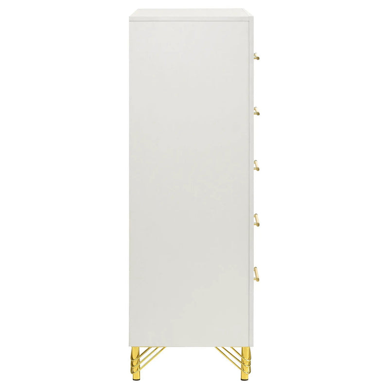 Chesney - 5 Drawer Chest With Trim - White by HouseOfZazla