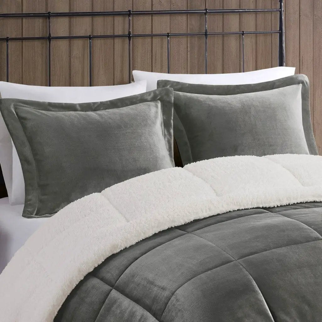 King Plush to Sherpa Down Alternative Comforter Set by HouseOfZazla