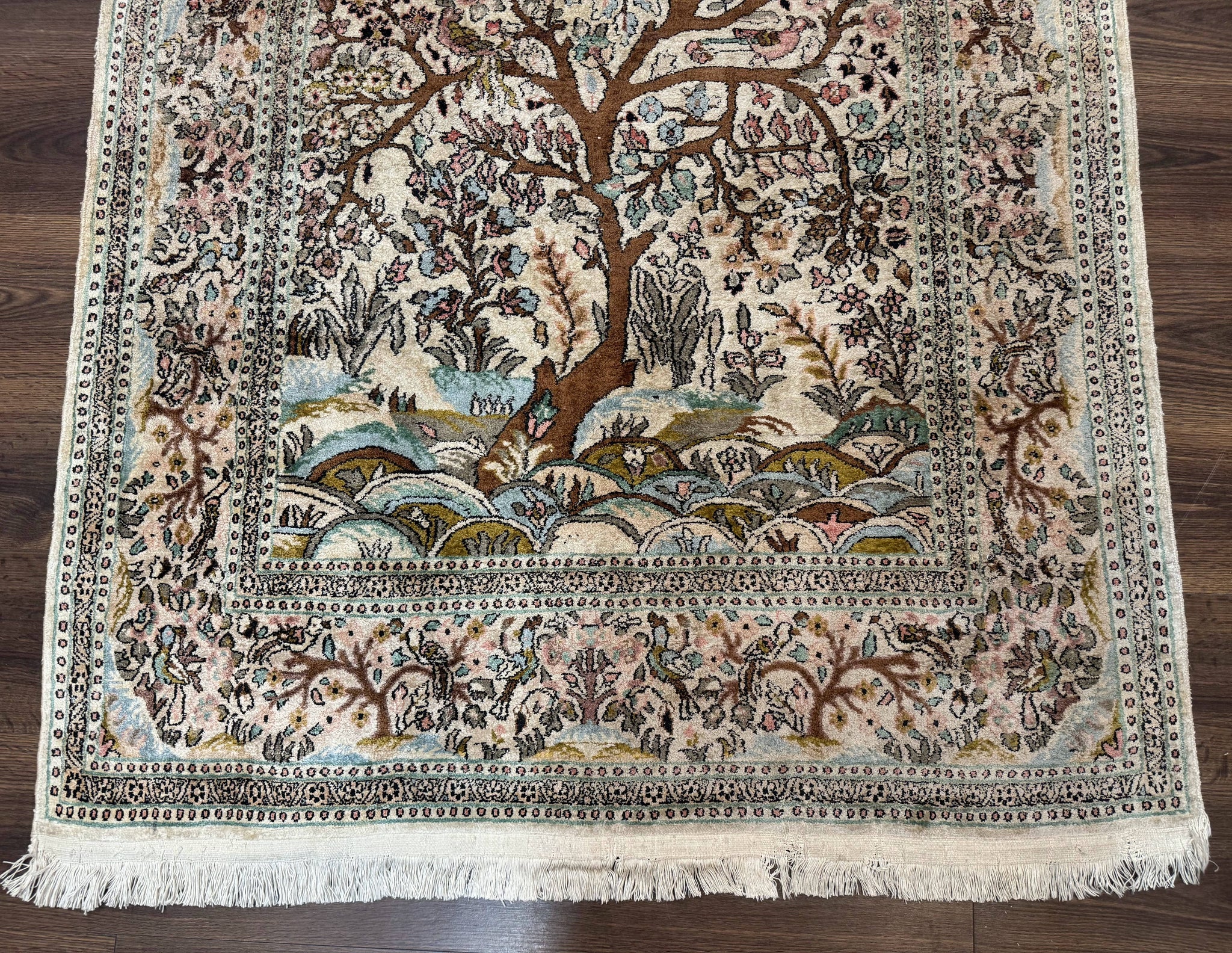 Indian Kashmiri Silk Rug 4x7, Tree of Life Design, Very Fine 380 KPSI, Birds by Jewel Rugs