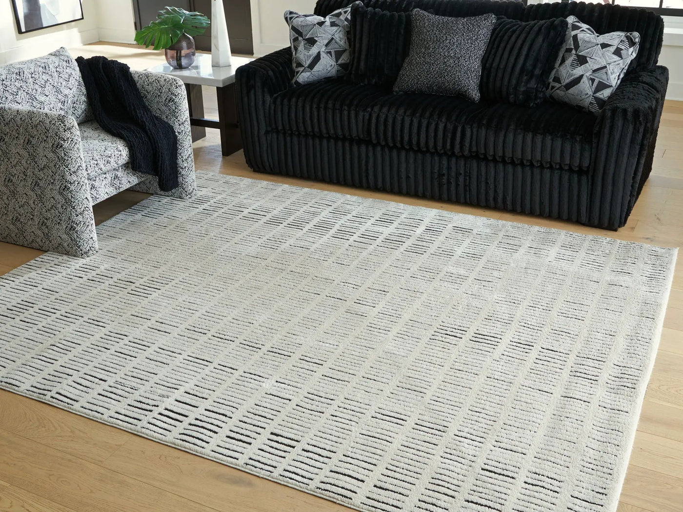 Turinwith - Rug by Unique Piece Furniture