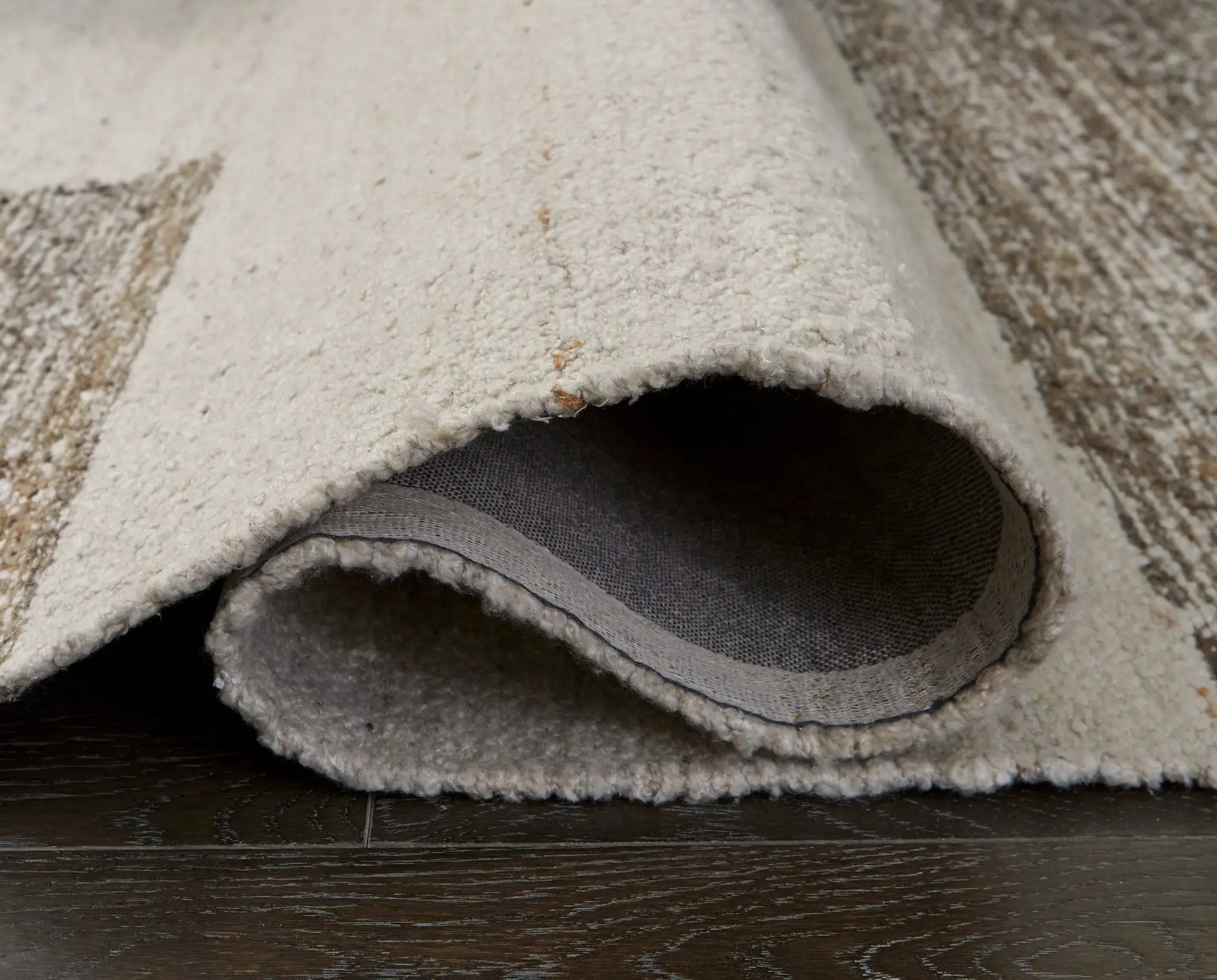 Barus - Rug by Unique Piece Furniture