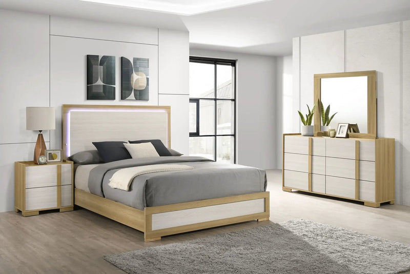 Hyland 4-piece Eastern King Bedroom Set Natural by Unique Piece Furniture