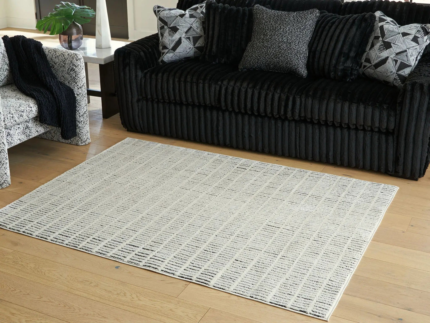 Turinwith - Rug by Unique Piece Furniture