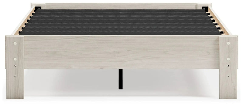 Socalle - Platform Bed by Unique Piece Furniture