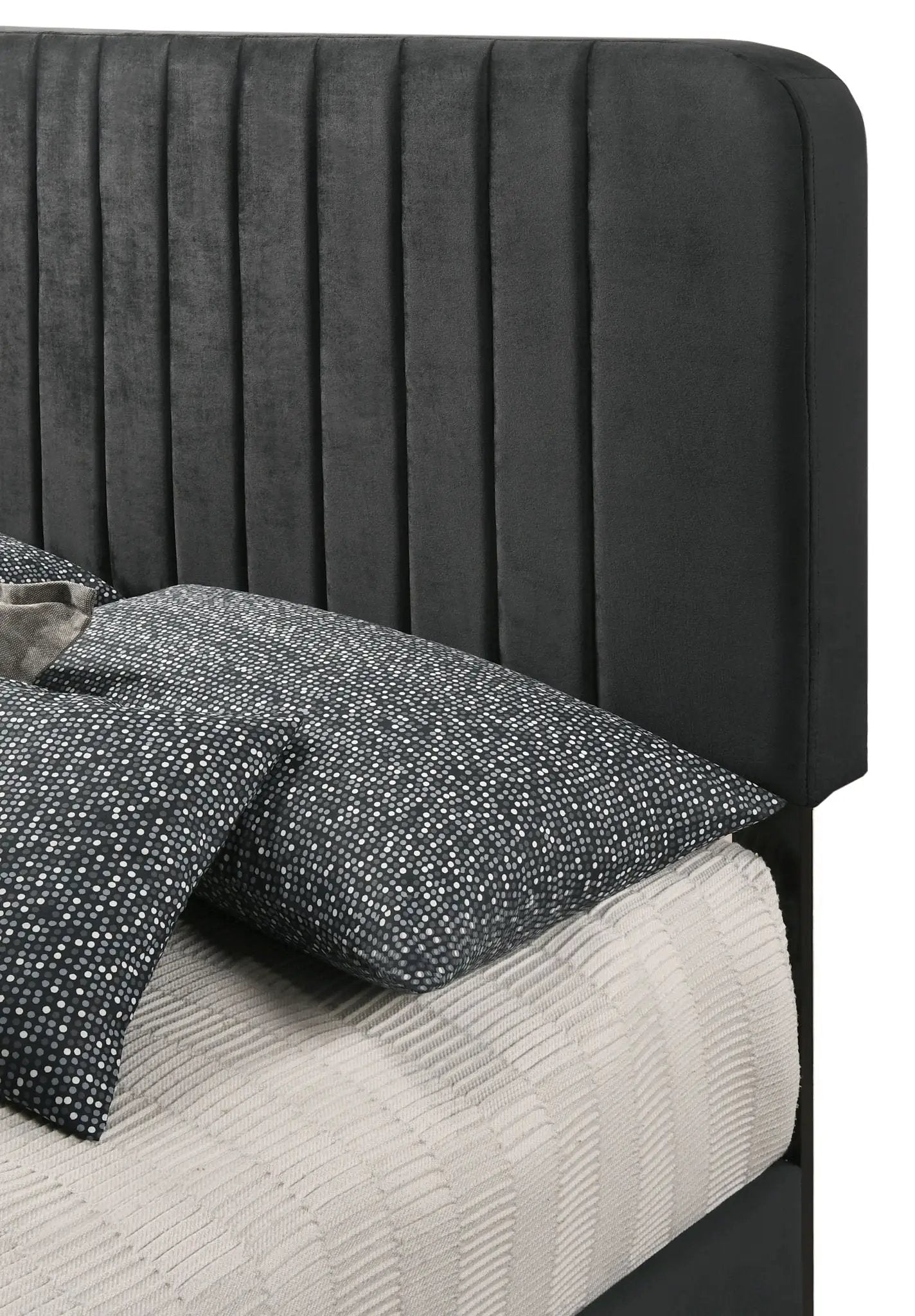 Channel Tufted Bed by HouseOfZazla