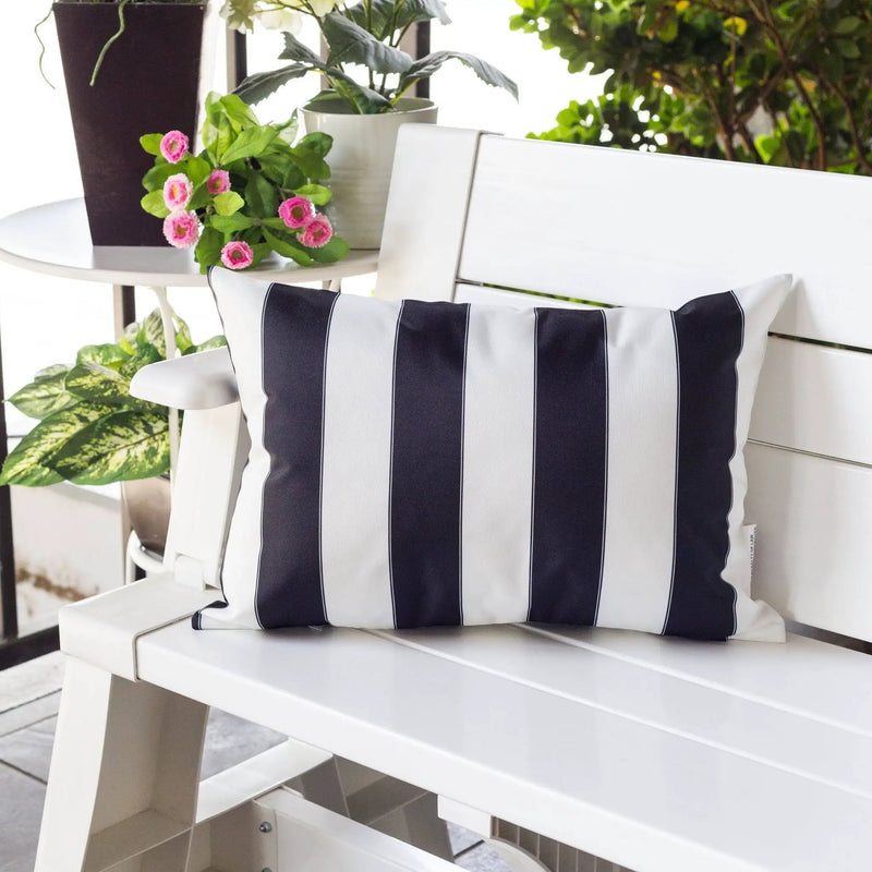 Horizon - Stripe Pillow Outdoor & Indoor - Black by HouseOfZazla