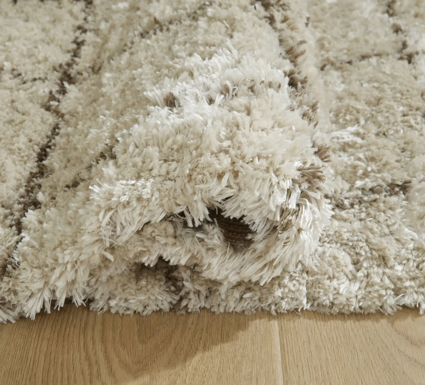 Wrenlow - Rug by Unique Piece Furniture