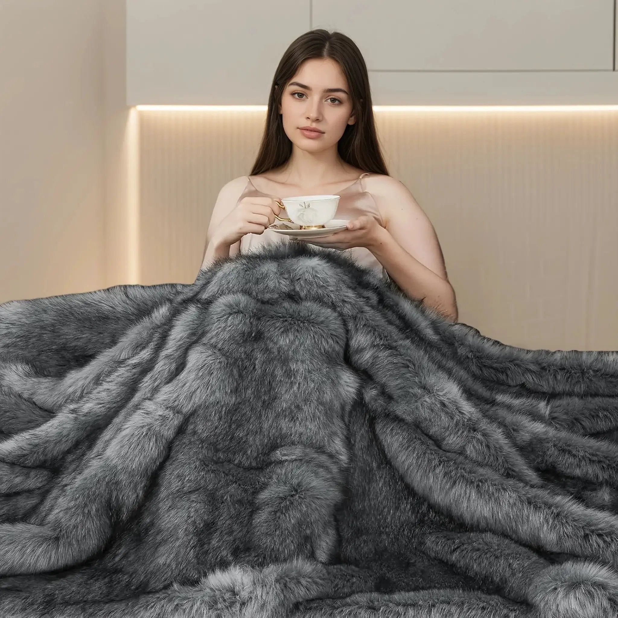 Faux Fur Blanket - Super Soft 1000GSM 60x80 by House Of Avana