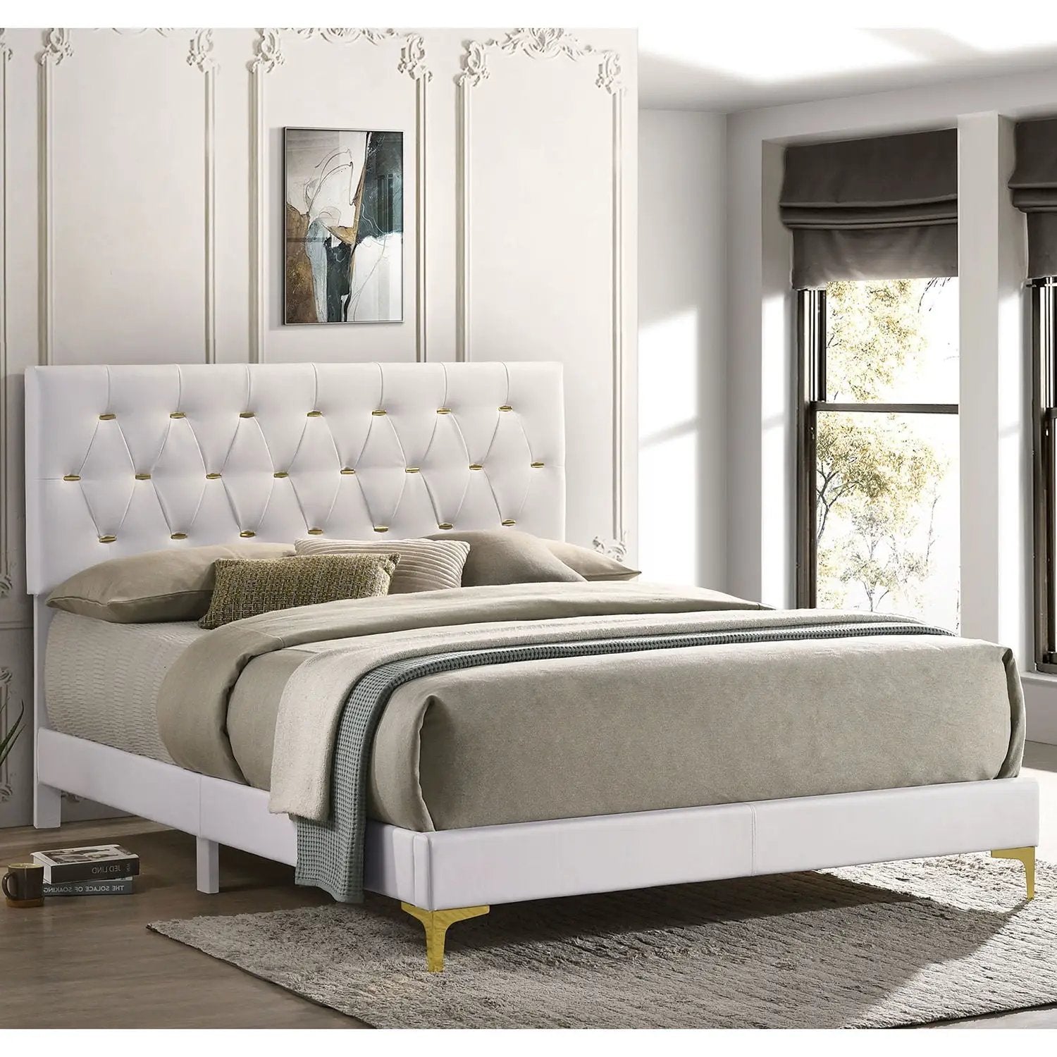James - Panel Bed