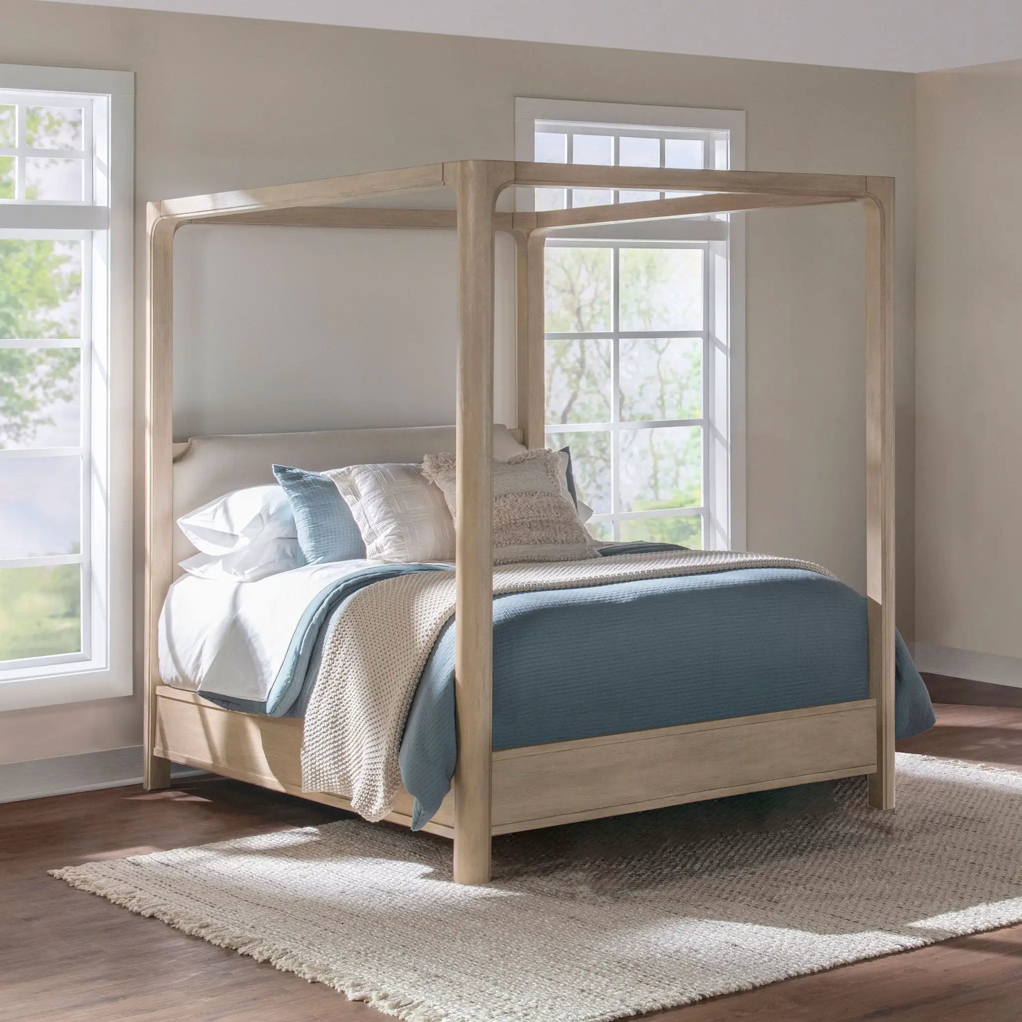 Solano 85-inch California King Canopy Bed Weathered Mango by Unique Piece Furniture