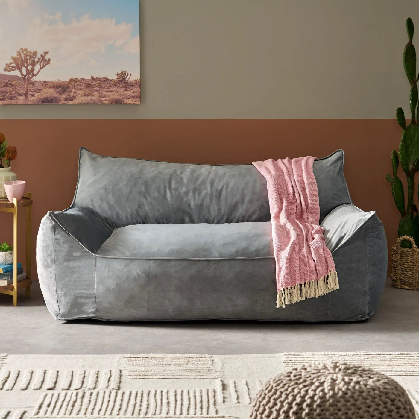 Fila - een Oversized Seater Bean Bag Chair With Armrests by HouseOfZazla
