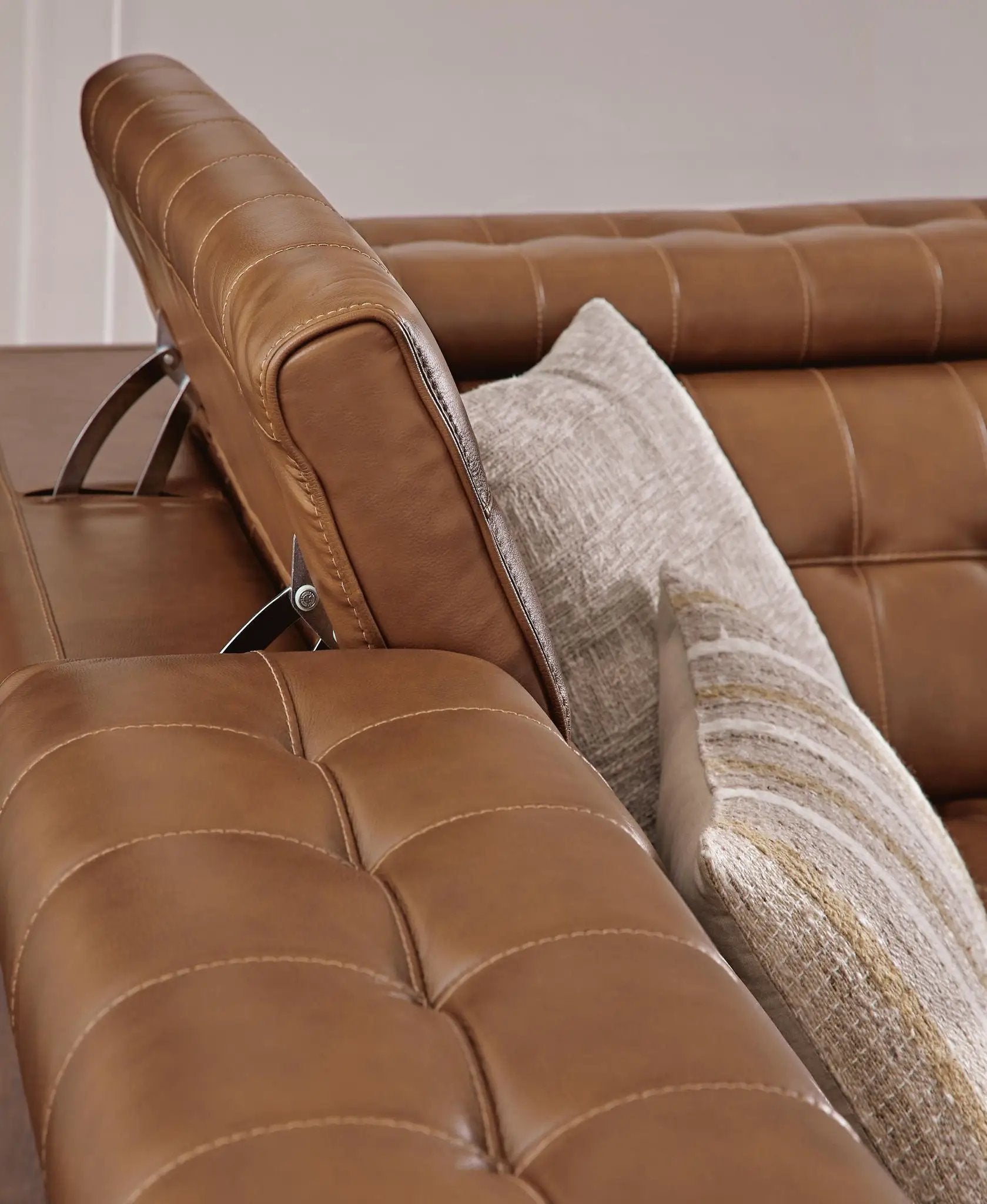 Temmpton - Power Reclining Sectional by Unique Piece Furniture